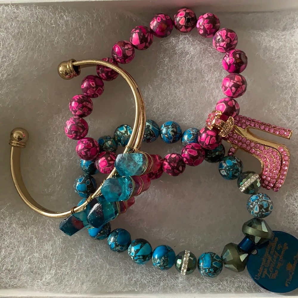 Bracelet